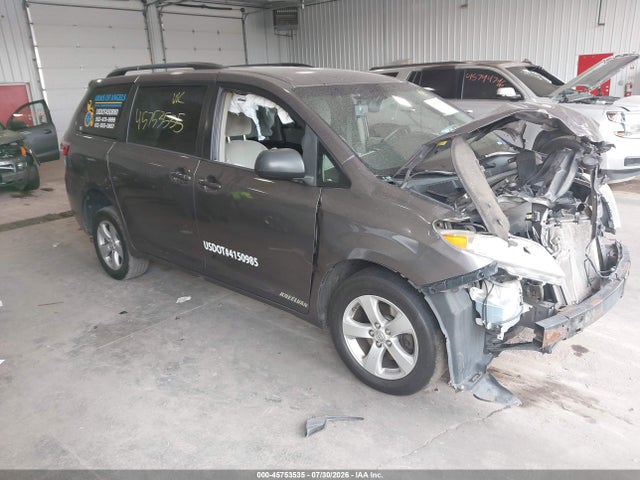 Aukcja sprzedaży 2015 Toyota Sienna Le 8 Passenger, vin: 5TDKK3DC9FS581531, numer aukcji: 45753535
