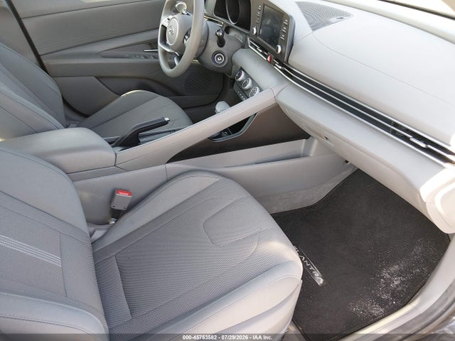Продажа на аукционе авто 2021 Hyundai Elantra Se, vin: 5NPLL4AG5MH047606, номер лота: 45753582