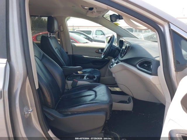 Aukcja sprzedaży 2017 Chrysler Pacifica Touring-l, vin: 2C4RC1BG5HR543425, numer aukcji: 45753584