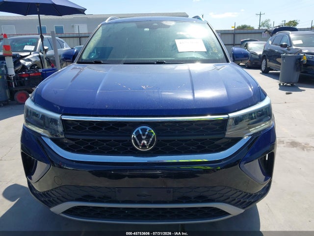 Продаж на аукціоні авто 2023 Volkswagen Taos 1.5t Se, vin: 3VVSX7B2XPM353673, номер лоту: 45753606