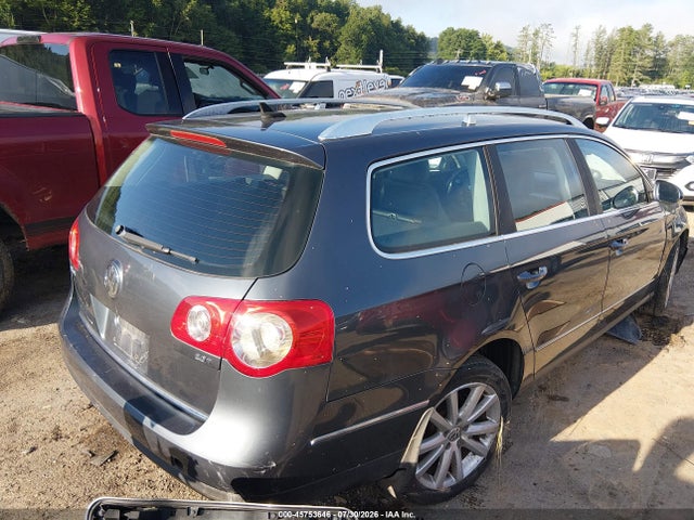 45753646 :رقم المزاد ، WVWXL7AN4AE028395 vin ، 2010 Volkswagen Passat Komfort مزاد بيع