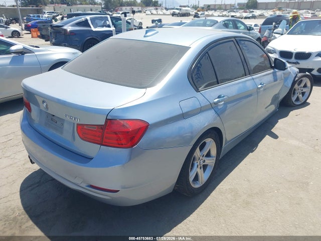 WBA3C1C59EK114766 BMW 328I