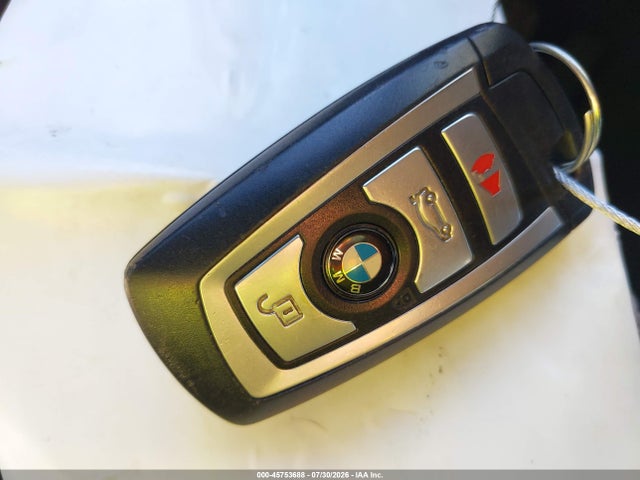 Продажа на аукционе авто 2016 Bmw X3 Xdrive28i, vin: 5UXWX9C53G0D71957, номер лота: 45753688