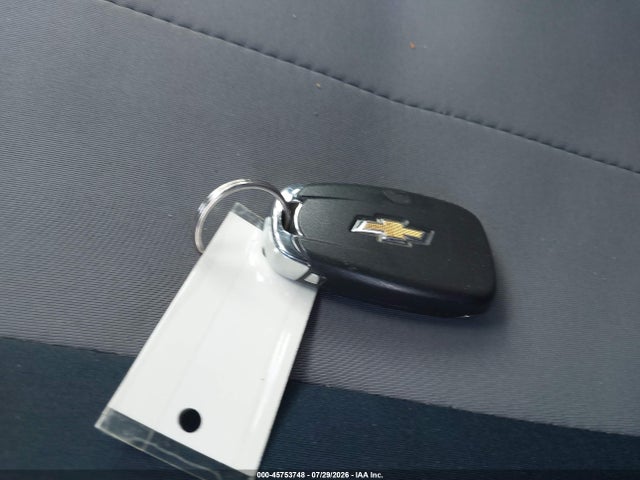 2GNAXSEV0J6264240 Chevrolet EQUINOX LT