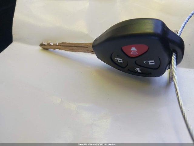 Toyota COROLLA LE 2018 5YFBURHE6JP826733 Image 11