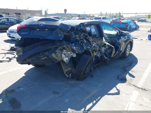 Toyota COROLLA LE 2018 5YFBURHE6JP826733 Image 4