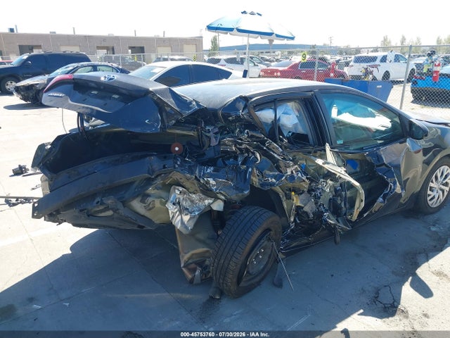Toyota COROLLA LE 2018 5YFBURHE6JP826733 Image 6
