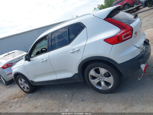 Aukcja sprzedaży 2022 Volvo Xc40 T4 Momentum, vin: YV4AC2HKXN2770230, numer aukcji: 45753771