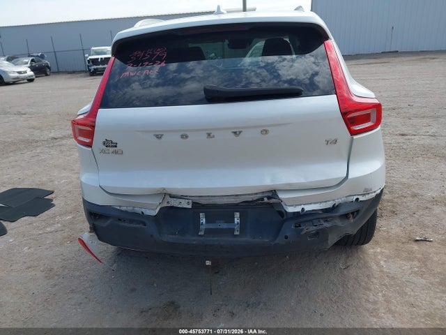 Aukcja sprzedaży 2022 Volvo Xc40 T4 Momentum, vin: YV4AC2HKXN2770230, numer aukcji: 45753771