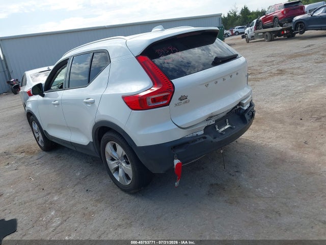 Aukcja sprzedaży 2022 Volvo Xc40 T4 Momentum, vin: YV4AC2HKXN2770230, numer aukcji: 45753771
