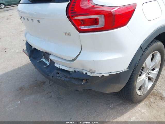 Aukcja sprzedaży 2022 Volvo Xc40 T4 Momentum, vin: YV4AC2HKXN2770230, numer aukcji: 45753771