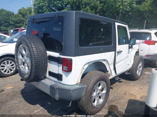 Продажа на аукционе авто 2015 Jeep Wrangler Sahara, vin: 1C4AJWBG7FL682218, номер лота: 45753805