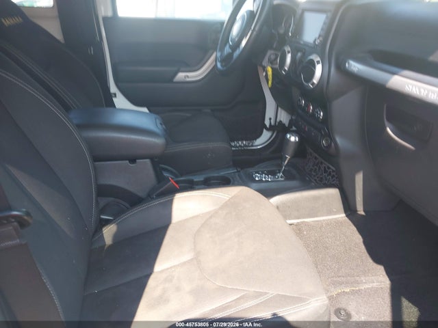 Продажа на аукционе авто 2015 Jeep Wrangler Sahara, vin: 1C4AJWBG7FL682218, номер лота: 45753805
