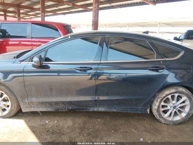3FA6P0HDXLR252491 Ford FUSION SE