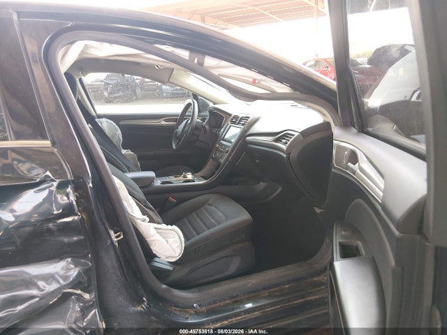 3FA6P0HDXLR252491 Ford FUSION SE