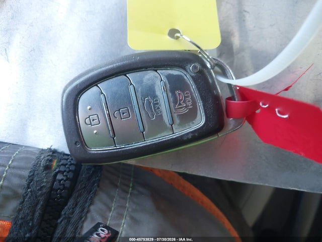 Hyundai Elantra Value Edition 2018 5NPD84LF0JH298328 Image 11