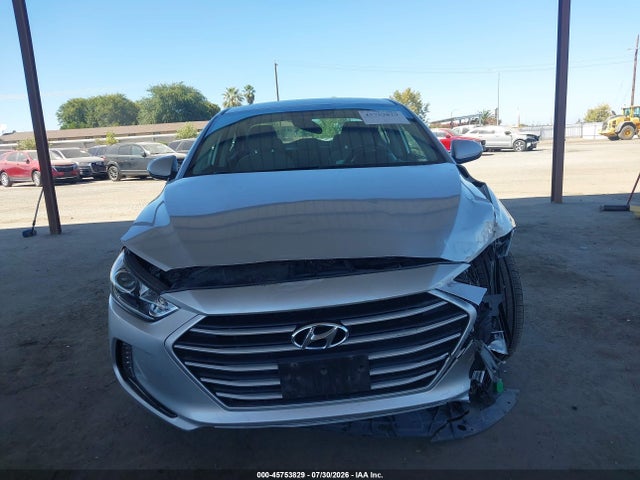Hyundai Elantra Value Edition 2018 5NPD84LF0JH298328 Image 12