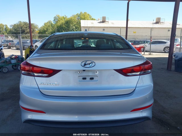 Hyundai Elantra Value Edition 2018 5NPD84LF0JH298328 Image 16