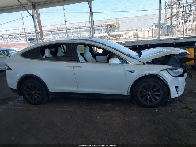 Tesla Model X 100d/75d/p100d 2018 5YJXCBE20JF090796 Image 13