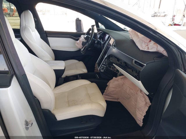Tesla Model X 100d/75d/p100d 2018 5YJXCBE20JF090796 Image 5