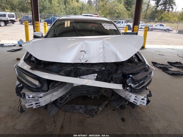 Honda Insight Touring 2019 19XZE4F93KE024230 Image 13