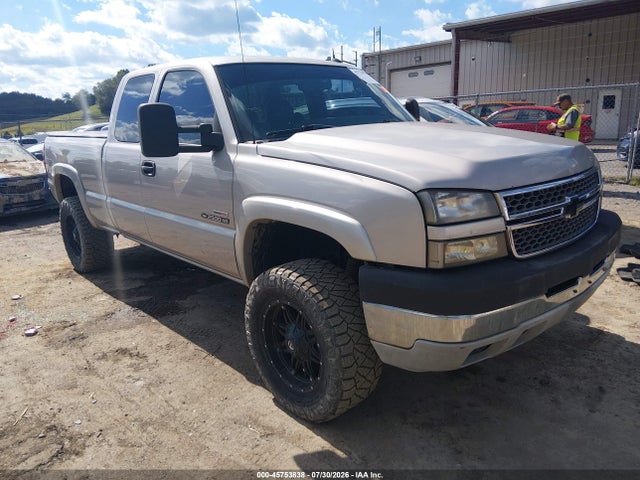 Auction sale of the 2005 Chevrolet Silverado 2500hd Lt, vin: 1GCHK29235E211717, lot number: 45753838