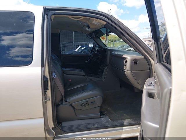 Продажа на аукционе авто 2005 Chevrolet Silverado 2500hd Lt, vin: 1GCHK29235E211717, номер лота: 45753838