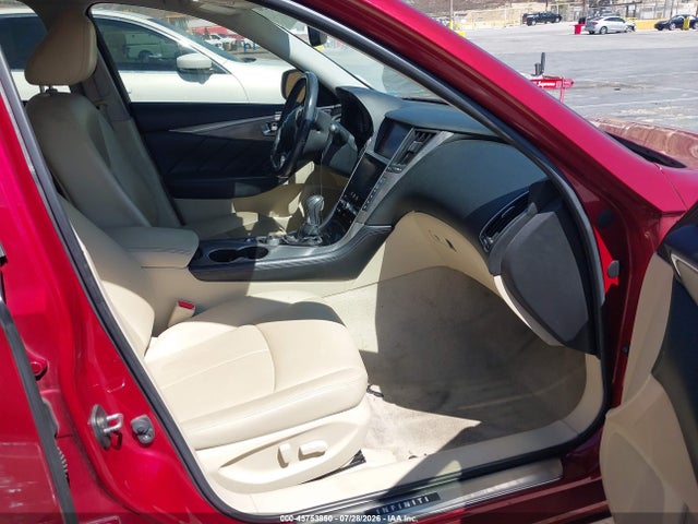 2016 Infiniti Q50 3.0t Premium მანქანა იყიდება აუქციონზე, vin: JN1EV7AP0GM303460, აუქციონის ნომერი: 45753850