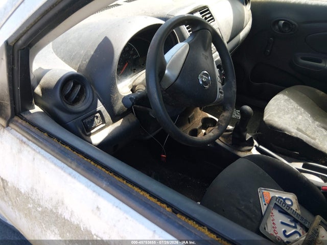 Nissan Versa 1.6 S 2018 3N1CN7APXJL810357 Image 7