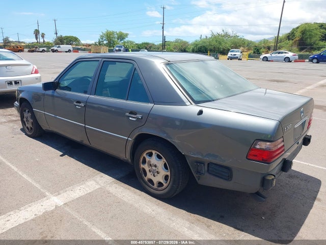 Aukcja sprzedaży 1995 Mercedes-benz E 320 Base/320 Special, vin: WDBEA32E2SC262924, numer aukcji: 45753857