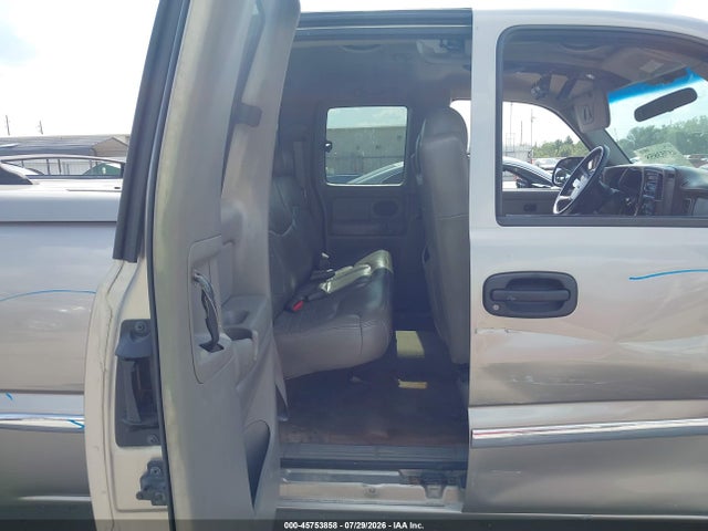 45753858 :رقم المزاد ، 2GTEK19T9Y1395878 vin ، 2000 Gmc Sierra 1500 Sle مزاد بيع