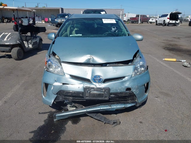 2015 Toyota Prius Two მანქანა იყიდება აუქციონზე, vin: JTDKN3DU5F1963052, აუქციონის ნომერი: 45753868