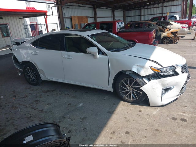 45753878 :رقم المزاد ، JTHBK1GG1G2243227 vin ، 2016 Lexus Es 350 مزاد بيع