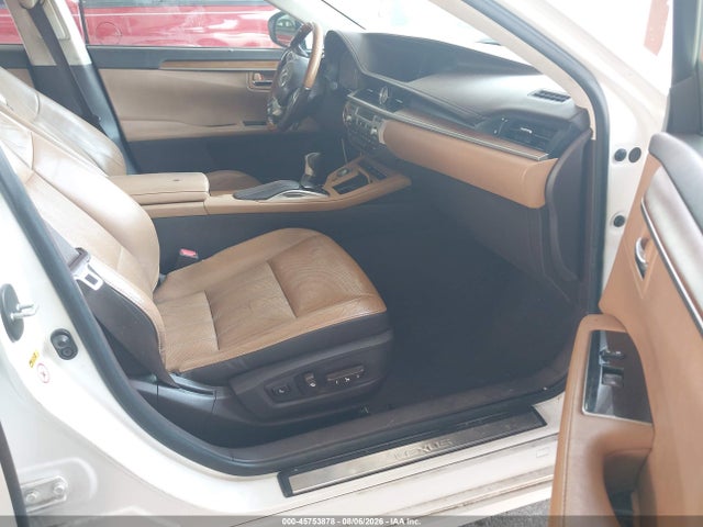 45753878 :رقم المزاد ، JTHBK1GG1G2243227 vin ، 2016 Lexus Es 350 مزاد بيع
