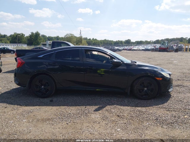 Продажа на аукционе авто 2016 Honda Civic Lx, vin: 19XFC2F56GE088120, номер лота: 45753916