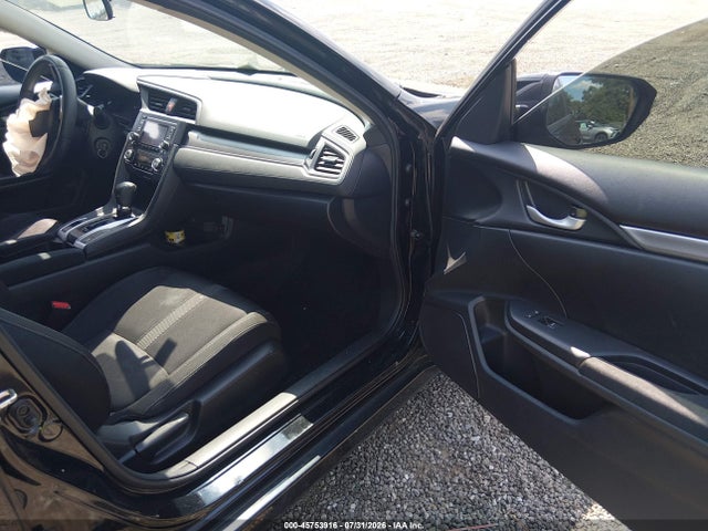 Продажа на аукционе авто 2016 Honda Civic Lx, vin: 19XFC2F56GE088120, номер лота: 45753916