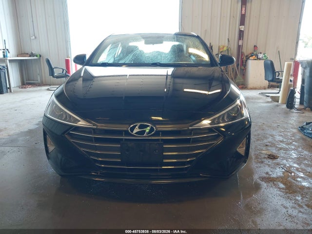 Продажа на аукционе авто 2019 Hyundai Elantra Se, vin: 5NPD74LF9KH485863, номер лота: 45753938