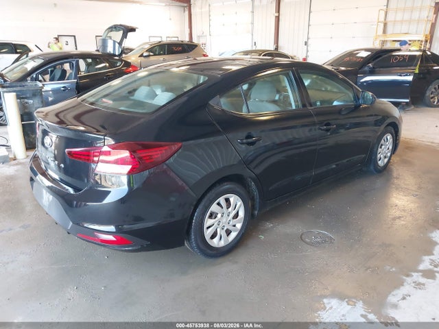 Продажа на аукционе авто 2019 Hyundai Elantra Se, vin: 5NPD74LF9KH485863, номер лота: 45753938