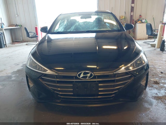 Продажа на аукционе авто 2019 Hyundai Elantra Se, vin: 5NPD74LF9KH485863, номер лота: 45753938
