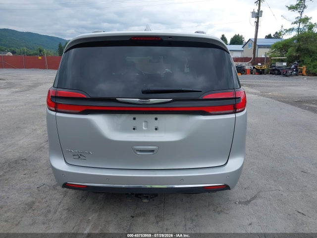 45753959 :رقم المزاد ، 2C4RC1FG5NR135528 vin ، 2022 Chrysler Pacifica Touring مزاد بيع