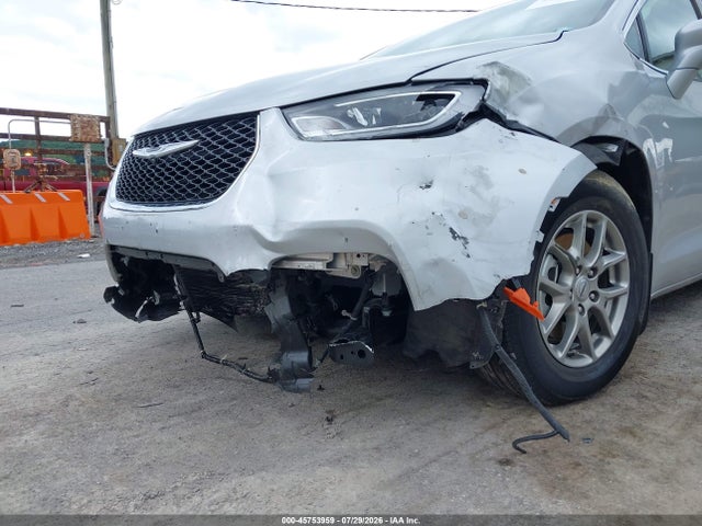 45753959 :رقم المزاد ، 2C4RC1FG5NR135528 vin ، 2022 Chrysler Pacifica Touring مزاد بيع