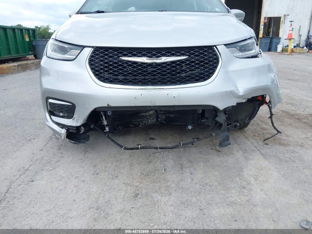 45753959 :رقم المزاد ، 2C4RC1FG5NR135528 vin ، 2022 Chrysler Pacifica Touring مزاد بيع