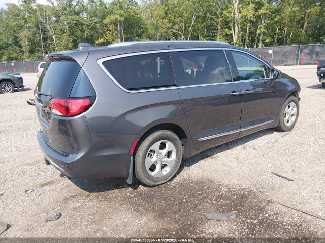 Продаж на аукціоні авто 2017 Chrysler Pacifica Touring-l Plus, vin: 2C4RC1EG5HR839864, номер лоту: 45753964