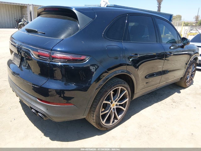 WP1AA2AY3KDA17306 Porsche Cayenne