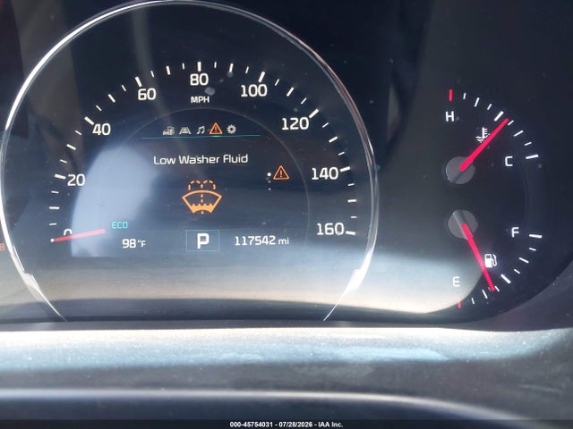 5XYPG4A57HG227509 KIA Sorento 3.3l Lx
