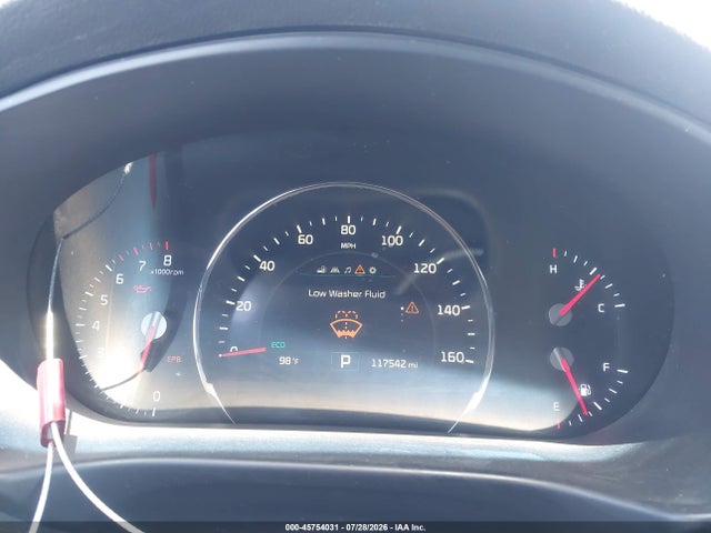 5XYPG4A57HG227509 KIA Sorento 3.3l Lx