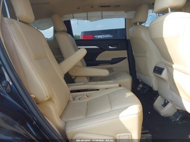 Aukcja sprzedaży 2014 Toyota Highlander Xle V6, vin: 5TDJKRFH3ES058172, numer aukcji: 45754063