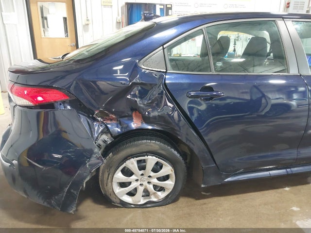 5YFB4MDE1PP055986 Toyota COROLLA LE
