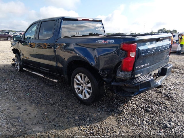 Auction sale of the 2023 Chevrolet Silverado 1500 4wd  Short Bed Custom, vin: 1GCPDBEKXPZ150826, lot number: 45754077