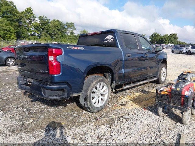 Auction sale of the 2023 Chevrolet Silverado 1500 4wd  Short Bed Custom, vin: 1GCPDBEKXPZ150826, lot number: 45754077